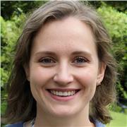 Chemieunterricht für Gymnasiasten, die sich auf ihre Prüfungen vorbereiten müssen oder Schwierigkeiten in diesem Fach haben.